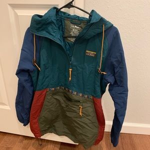 LL Bean Women's Mountain Classic Anorak, Multi-Color